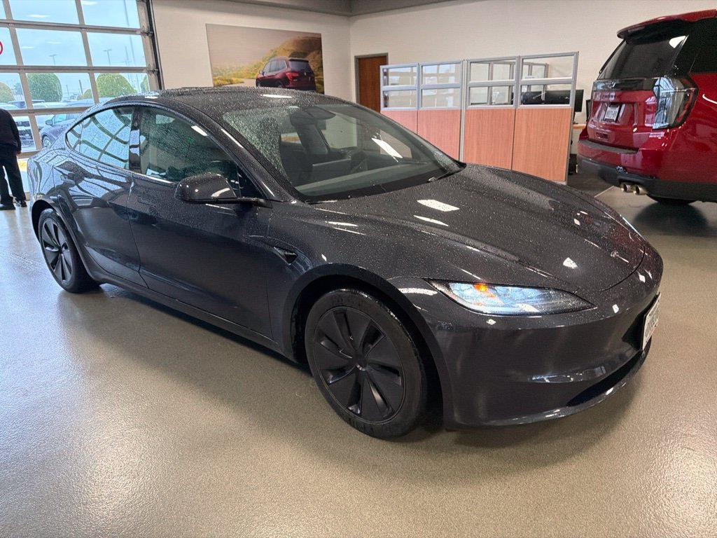 Used 2024 Stealth Gray Tesla Long Range image 3