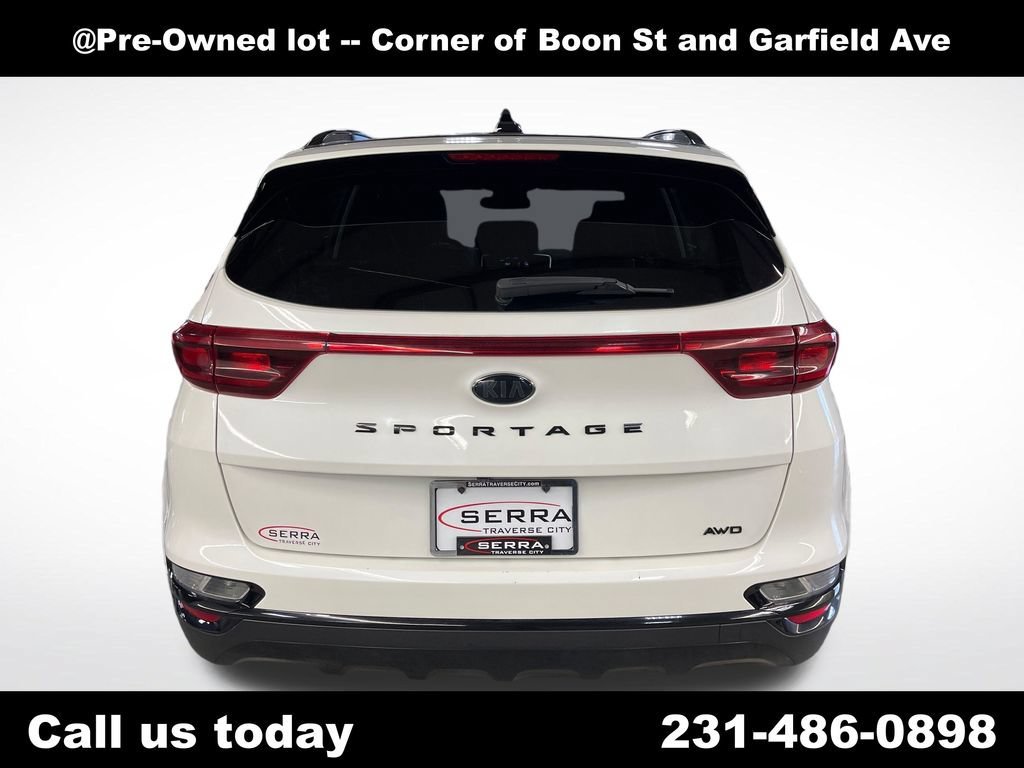 Used 2021  Kia S image 4