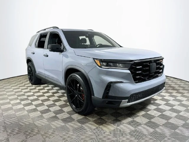 Certified Pre-Owned 2025 Honda Pilot TrailSport