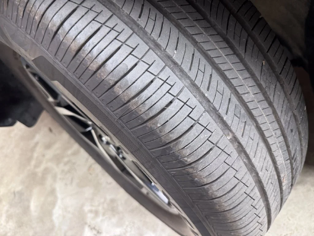 Certified Used 2023 Gray Kia LX image 30