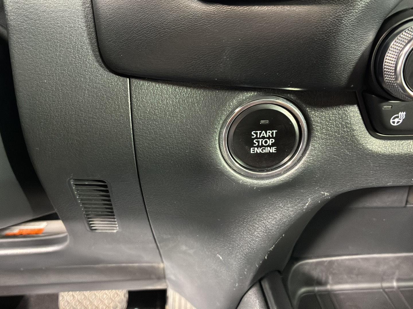 Used 2023  Mazda 2.5 Turbo Premium Plus image 29