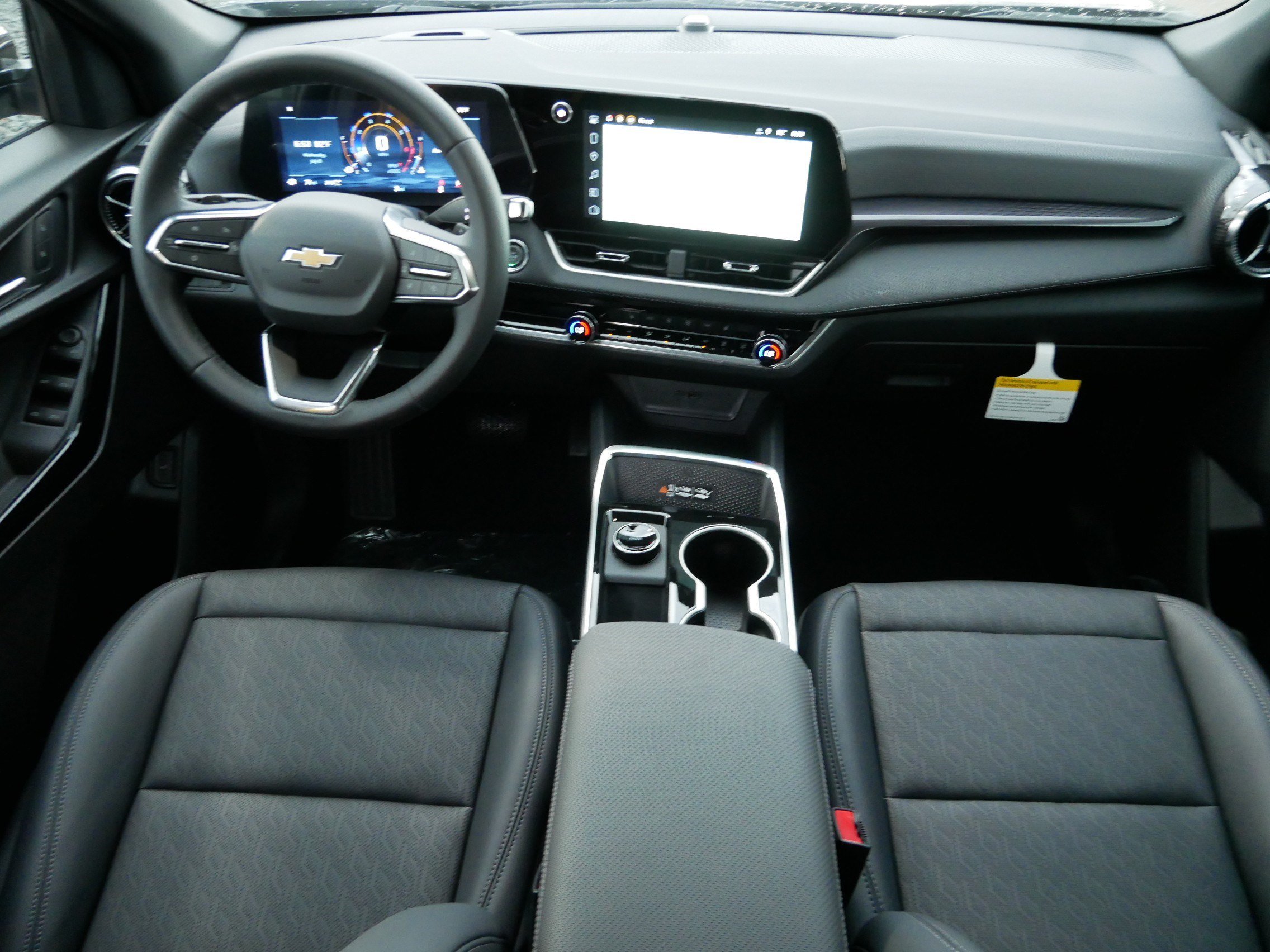 2026 Chevrolet Equinox LT - Photo 6