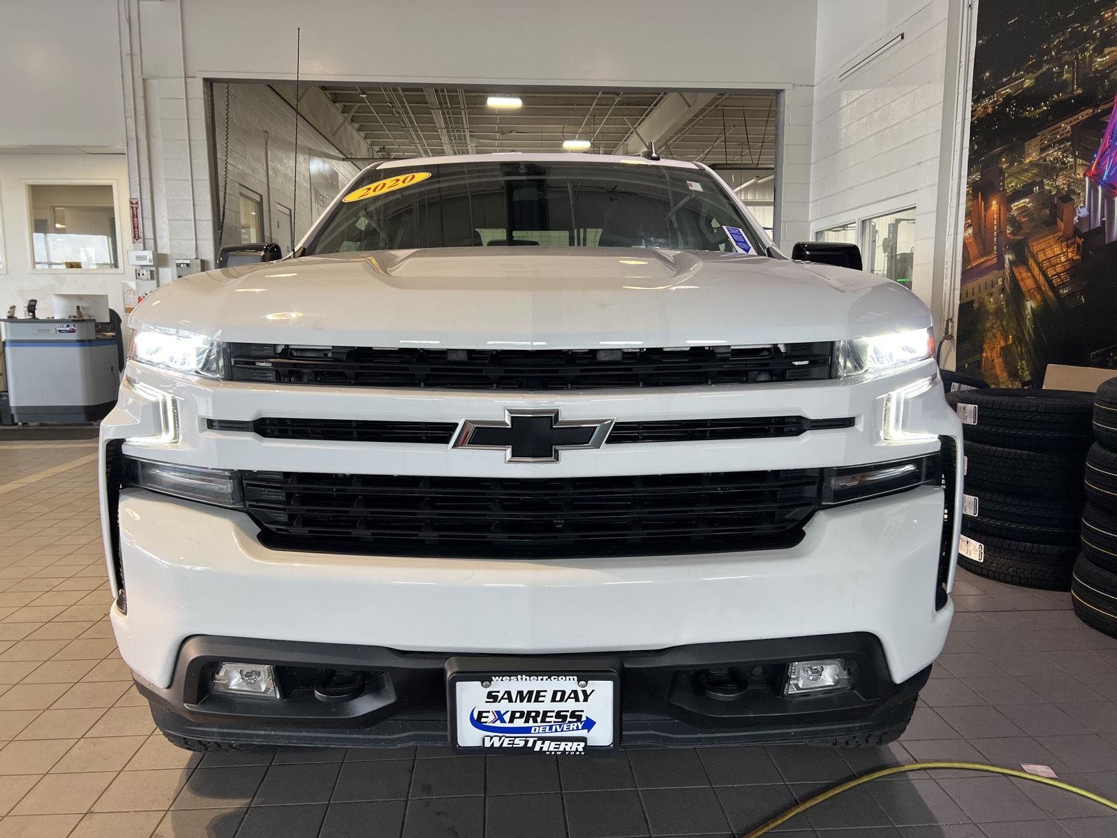 Used 2020 Summit White Chevrolet RST image 2
