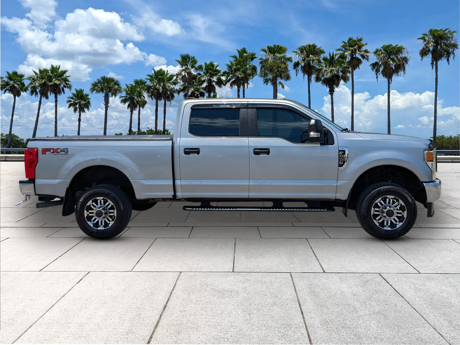 Certified Used 2020 Iconic Silver Metallic Ford XL image 8