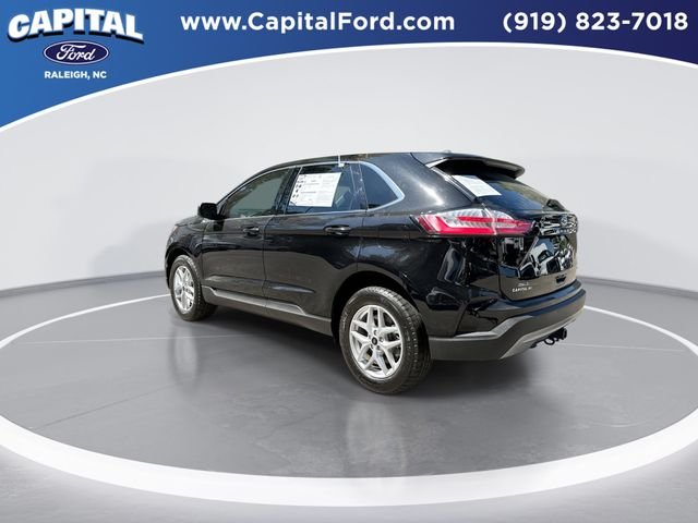 Used 2024 Black Ford SEL image 6