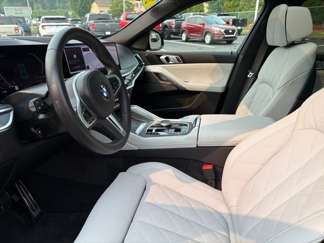 Used 2026 Green BMW M60i image 15