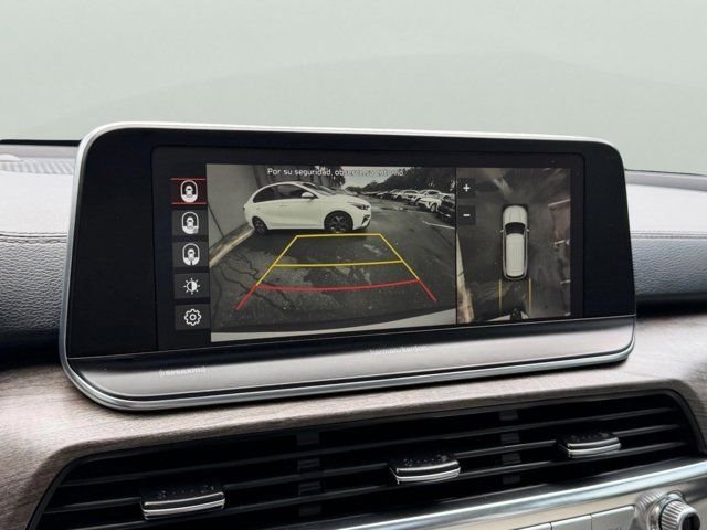 Used 2020 White Kia SX image 17
