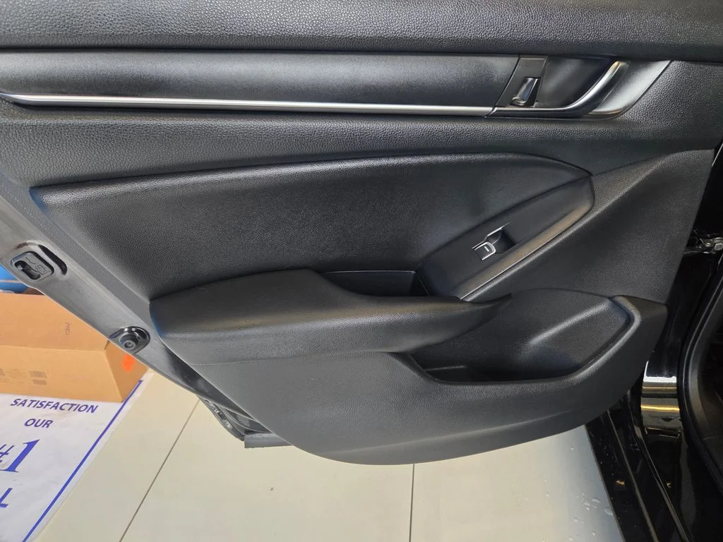 2022 Honda Accord Sport - Photo 16