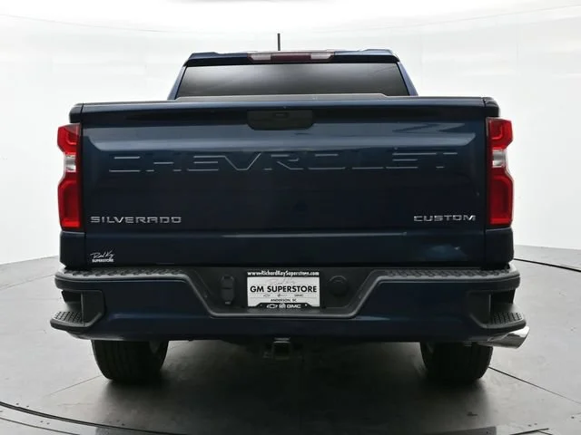 Used 2020 NORTHSKY BLUE METALLIC Chevrolet Custom image 6