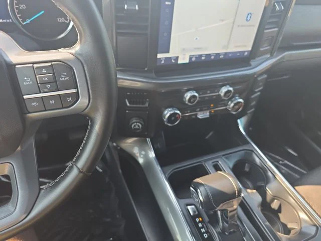 Used 2023 Black Ford XLT image 25
