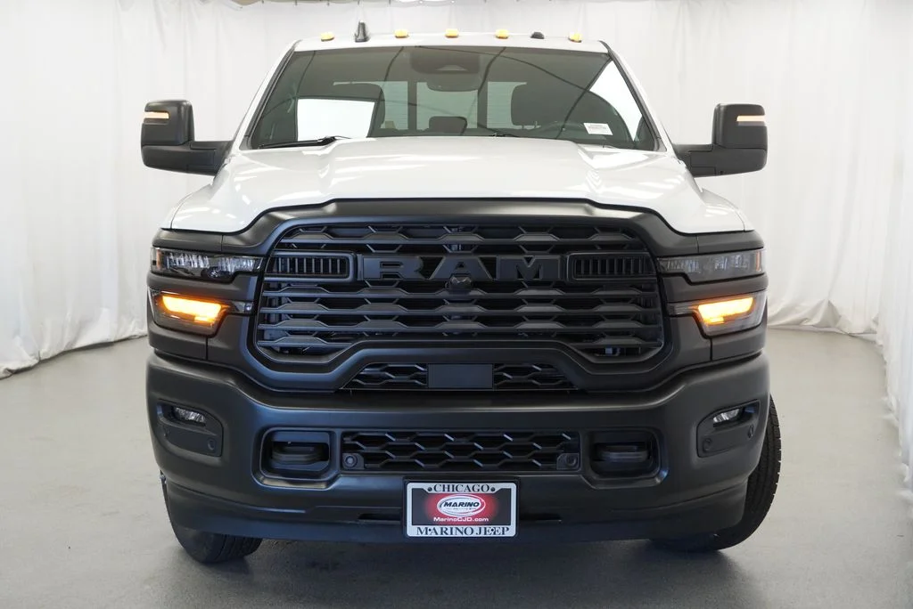 New 2027 Bright White Clear-Coat Exterior Paint RAM Tradesman image 10