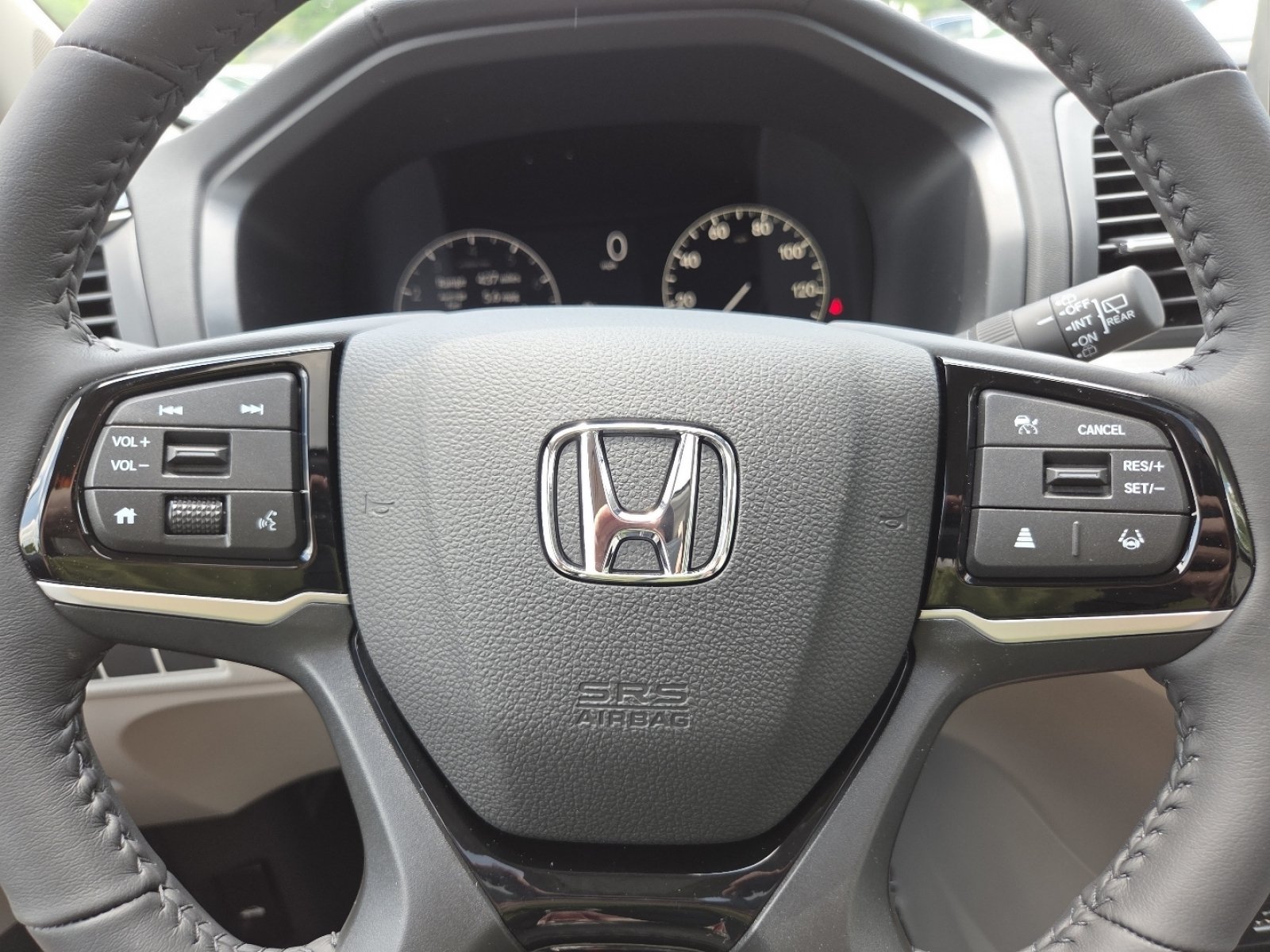 New 2026 Modern Steel Metallic Honda Touring image 32