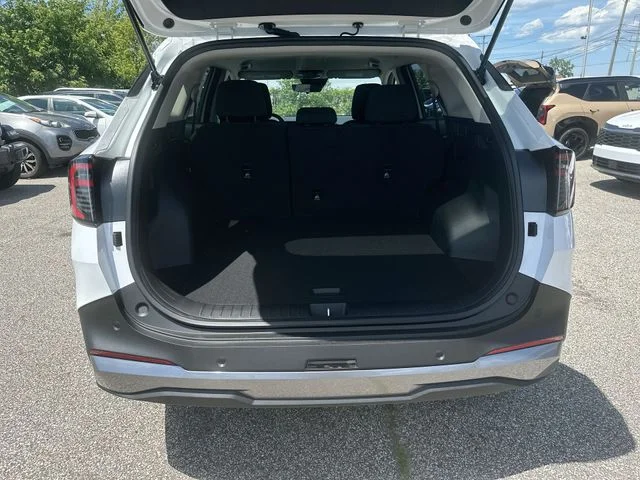 New 2026 Glacial White Pearl Kia LX image 21