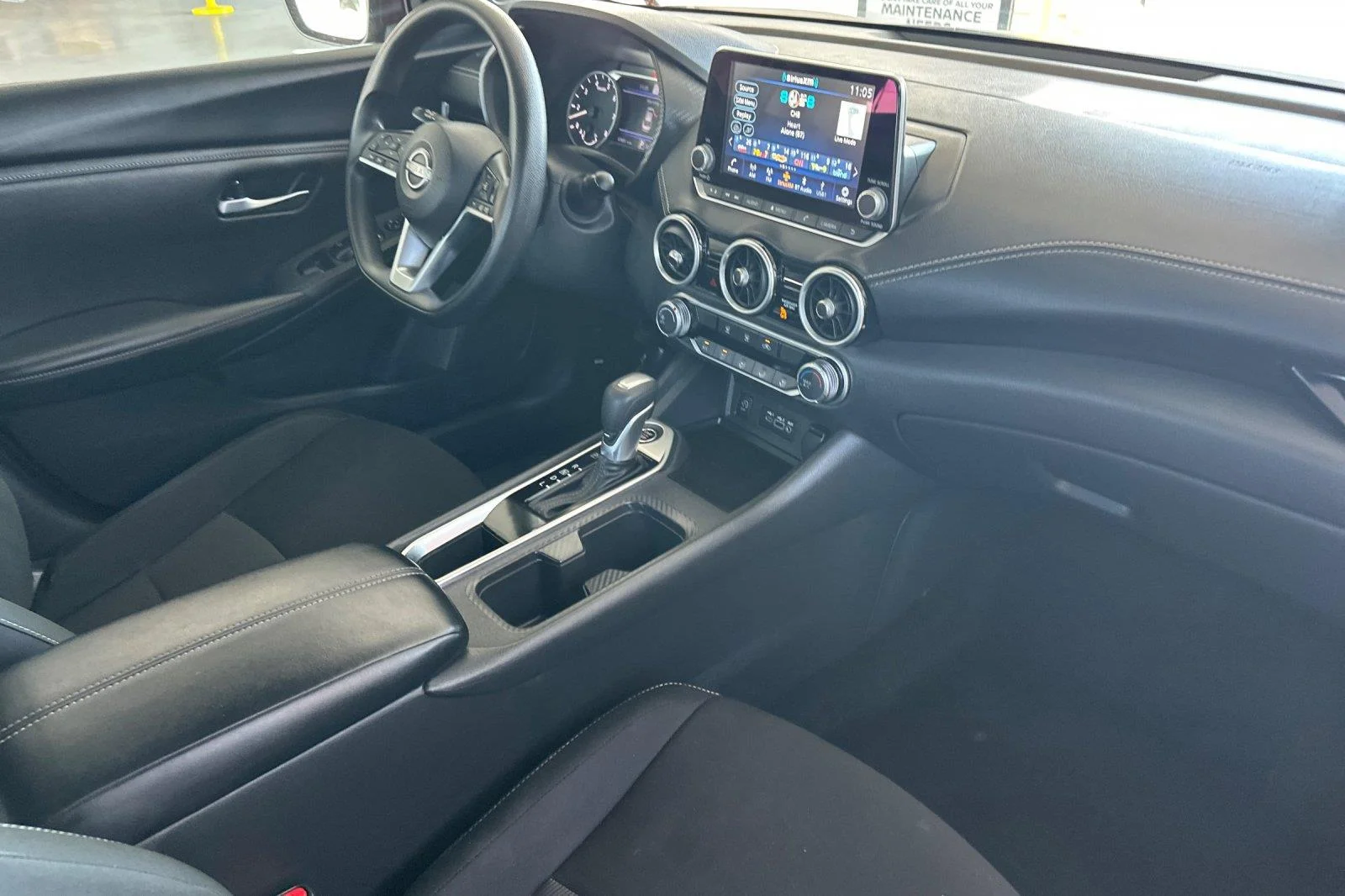 Certified Used 2025 Rosewood Metallic Nissan SV image 14