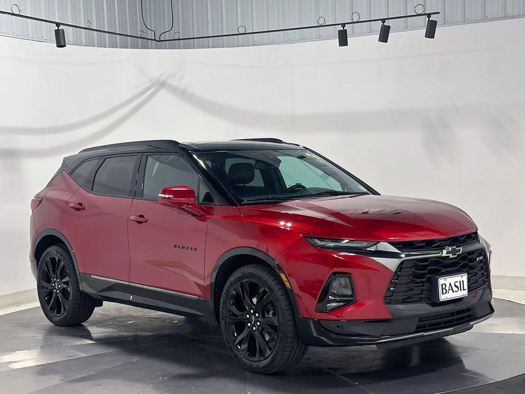 Used 2022 CHERRY RED TINTCOAT Chevrolet RS image 43