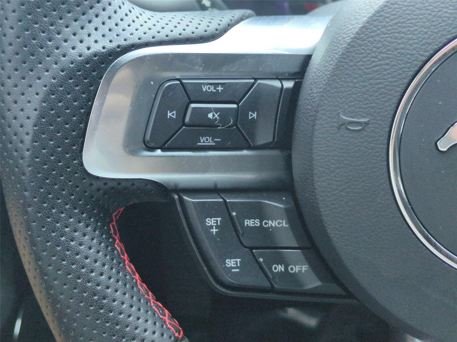 Used 2018 Royal Crimson Metallic Tinted Clearcoat FORD GT image 20