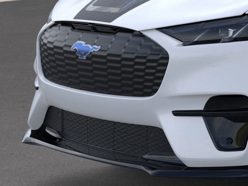 New 2026 Star White Metallic Tri-coat Ford GT image 17