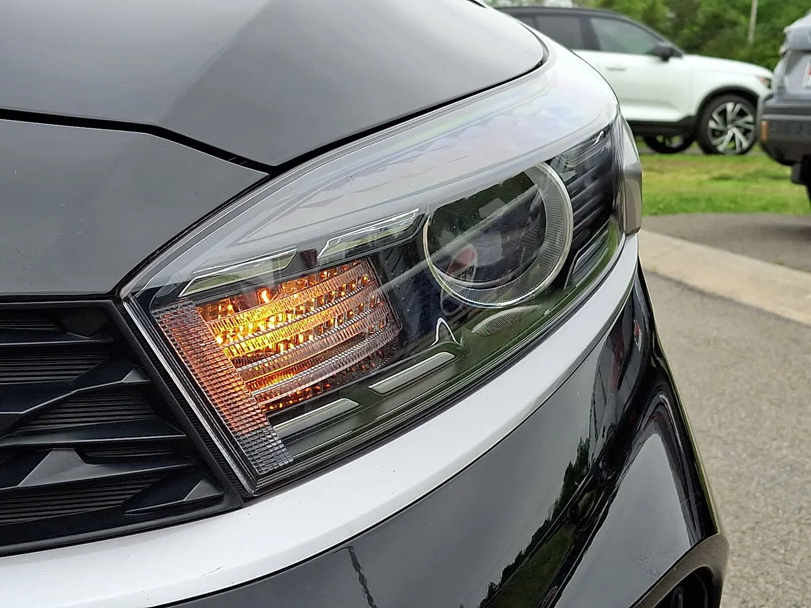 Used 2023 Aurora Black Kia LXS image 10