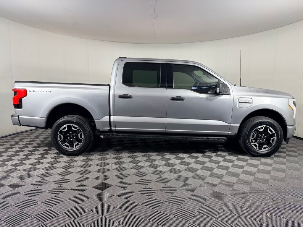 Certified Used 2023 Silver Ford XLT image 7