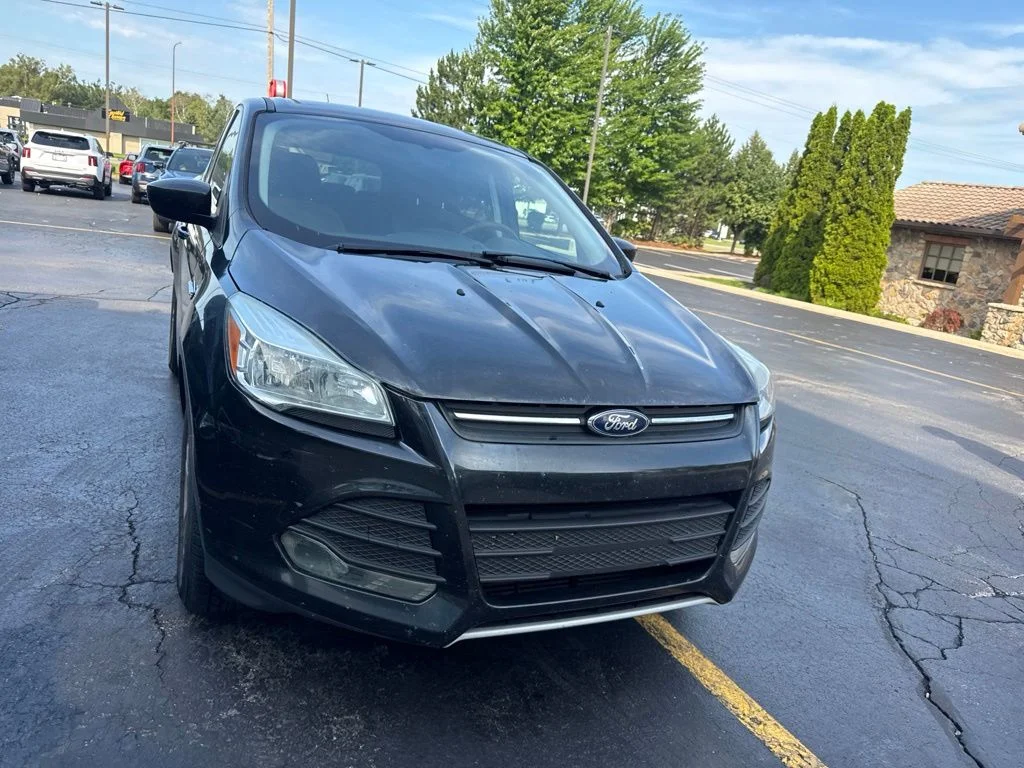 Used 2015 Tuxedo Black Ford SE image 6