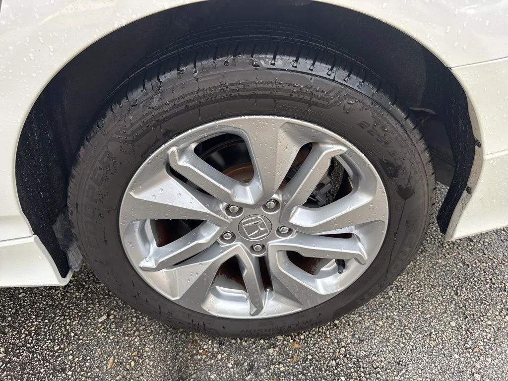 Certified Used 2020 White Honda LX image 6