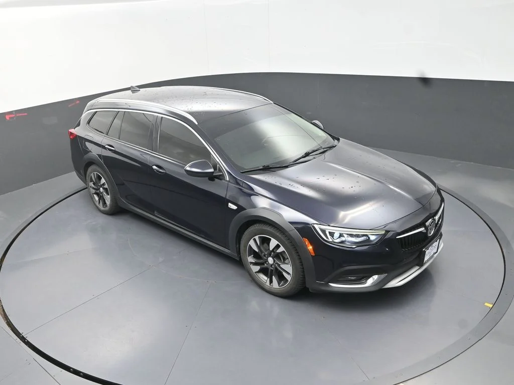 Used 2019 Blue Buick Preferred image 13