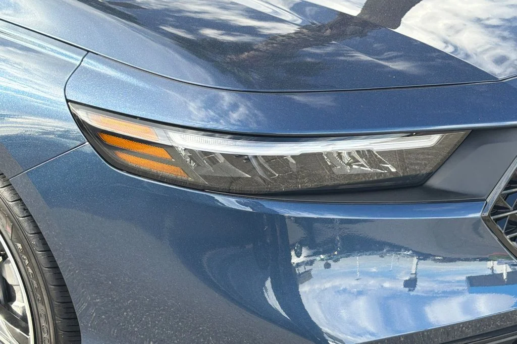 New 2026 Canyon River Blue Metallic Honda SE image 30