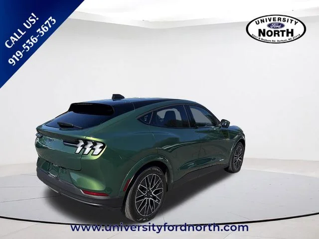 Used 2025 Green Ford Premium image 7
