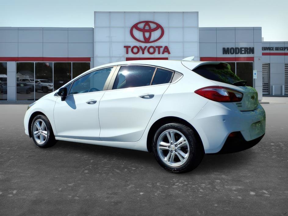 Used 2017 Summit White Chevrolet LT image 3