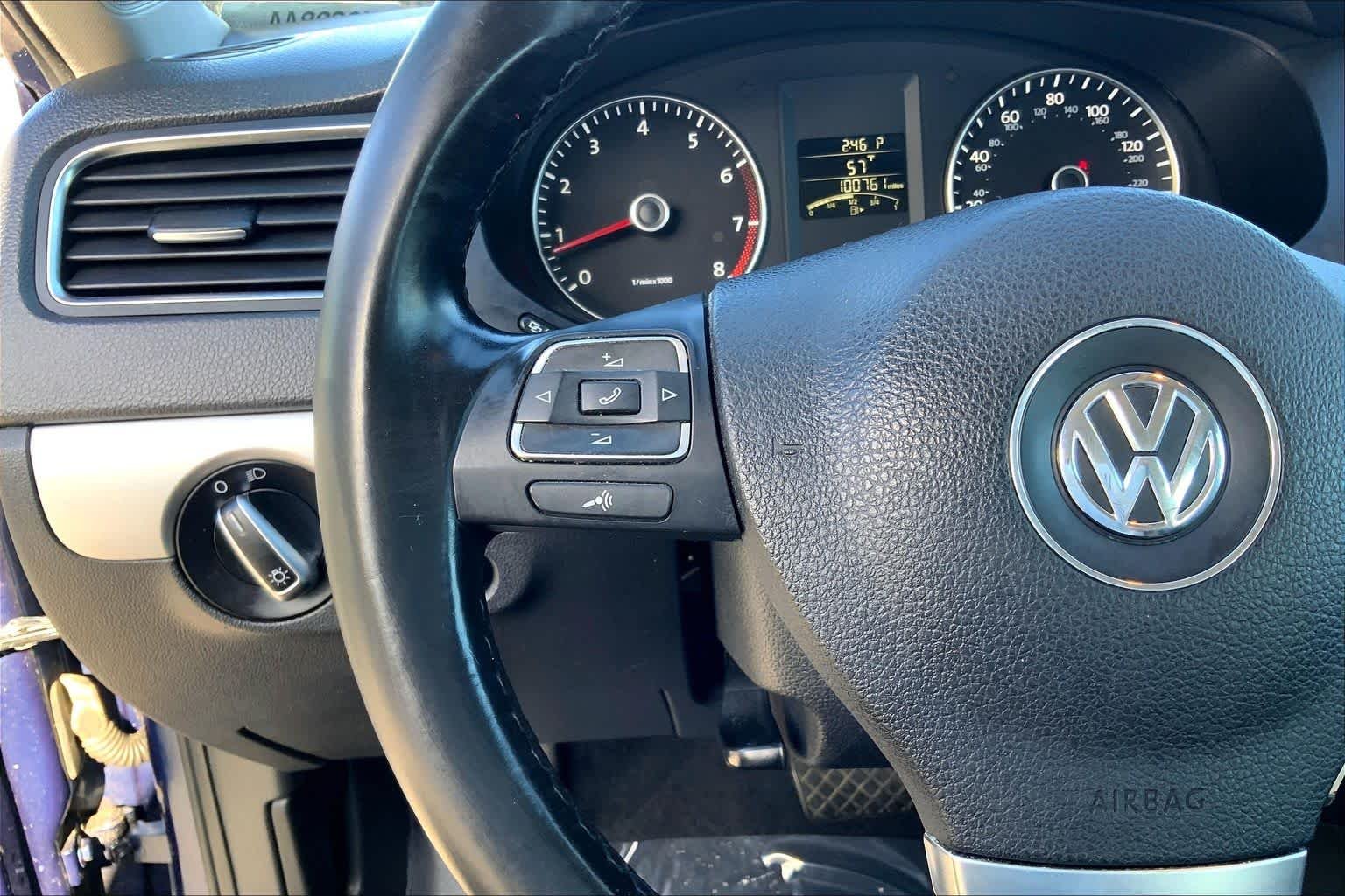 Used 2013 Tempest Blue Metallic Volkswagen SE image 24