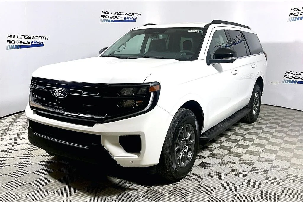 2027 Ford Expedition Active