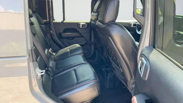 Used 2021 Gray Jeep Rubicon image 22