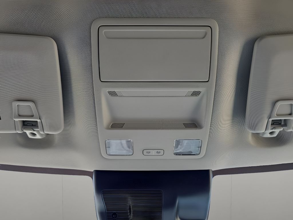 New 2026 Azure Gray Metallic Tri-Coat Ford XLT image 28