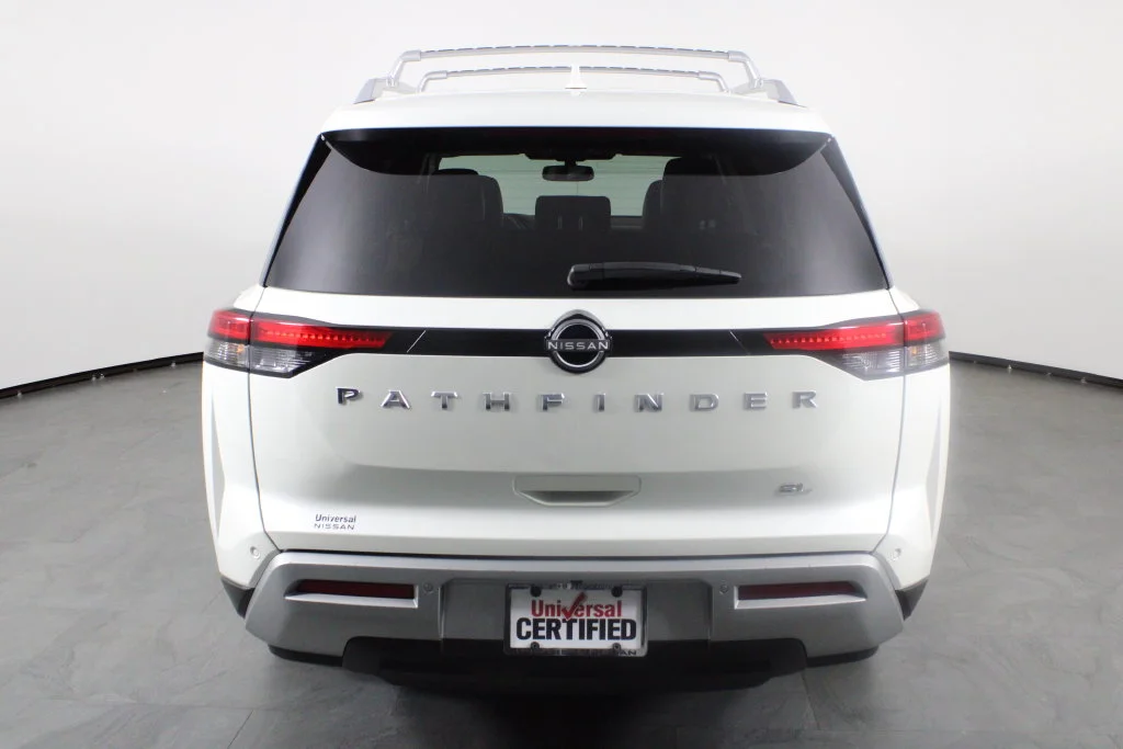 2022 Nissan Pathfinder SL - Photo 10