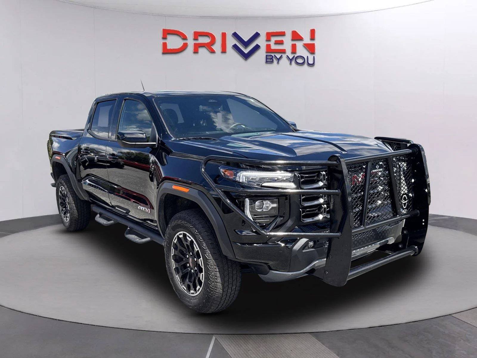 Used 2026 Onyx Black GMC AT4 image 2