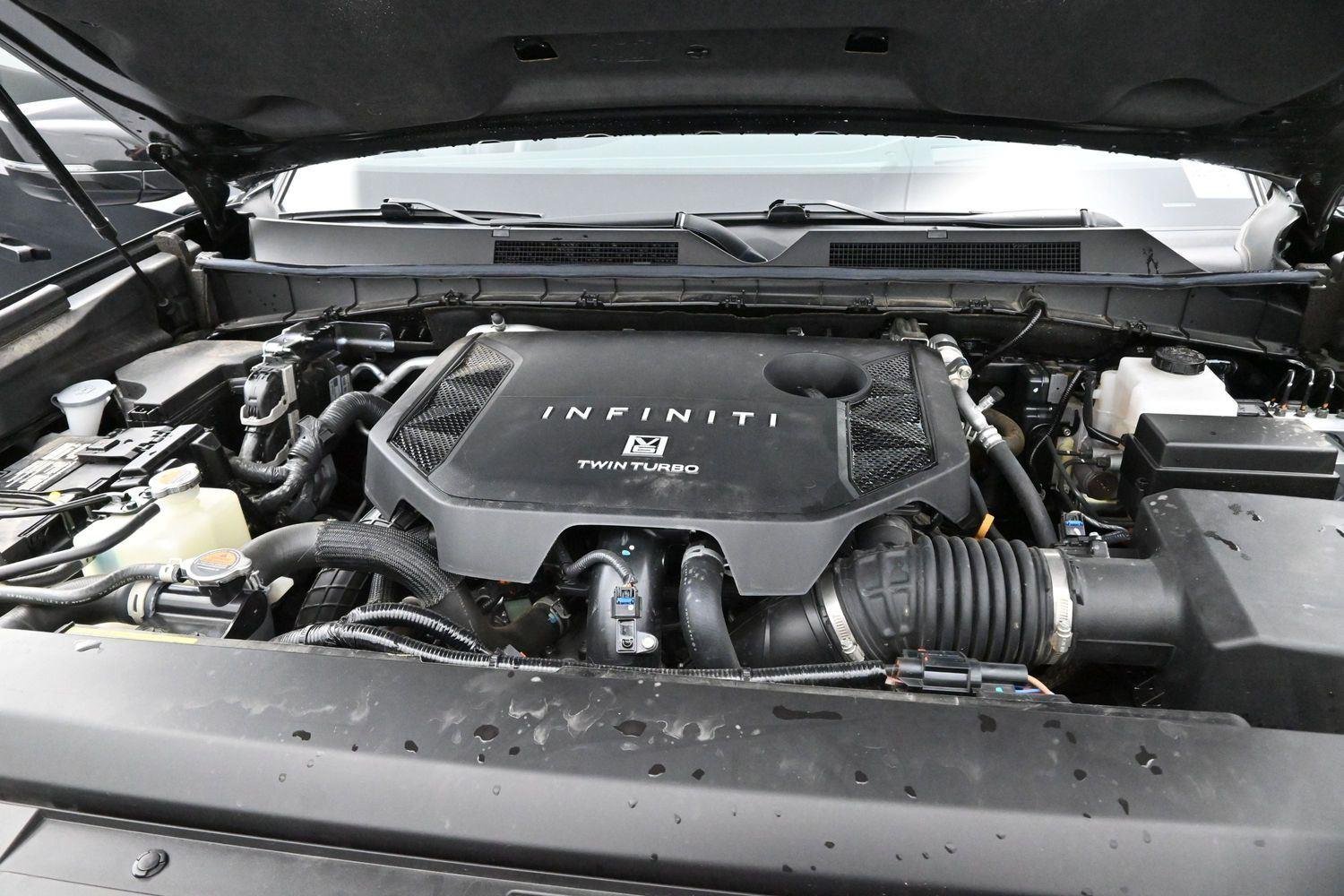 Used 2025 Black Obsidian INFINITI LUXE image 35