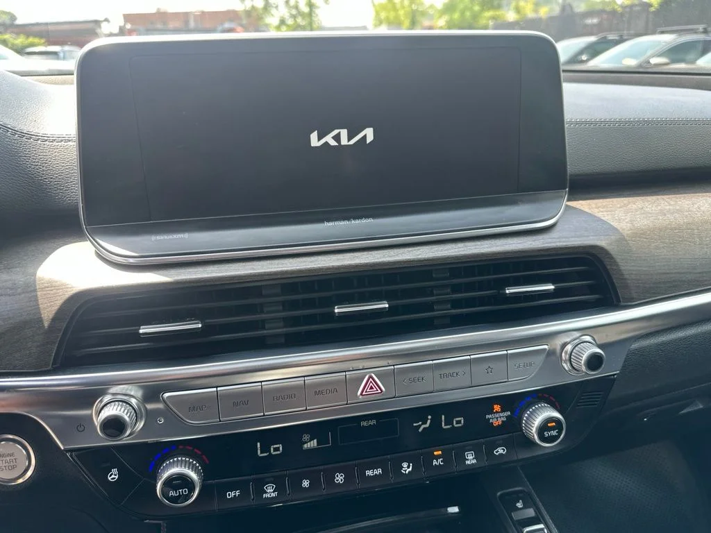 Used 2022 Gray Kia SX image 16