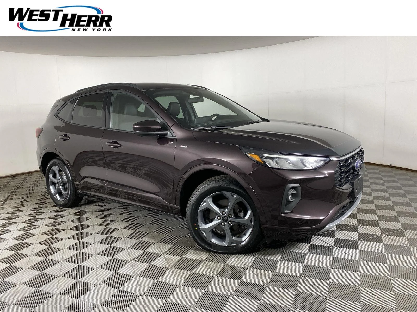 Used 2023 Cinnabar Red Ford ST-Line Select image 1