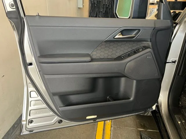 Used 2026 Atomic Silver Lexus 550 Luxury+ image 28