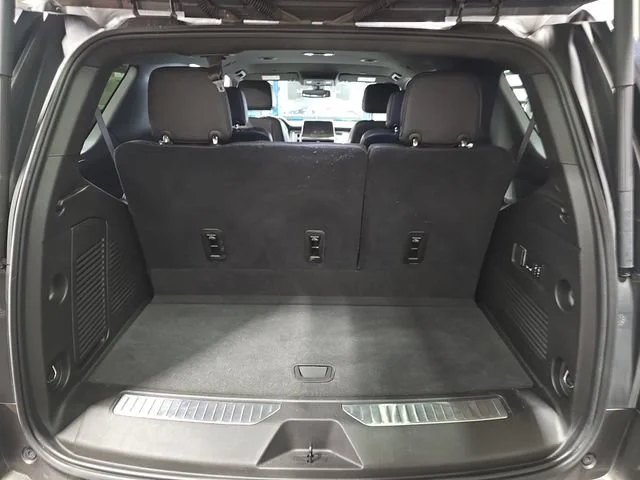 2021 Chevrolet Tahoe Z71 - Photo 17