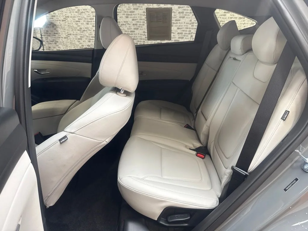 Used 2026 Hampton Gray Hyundai SEL image 13