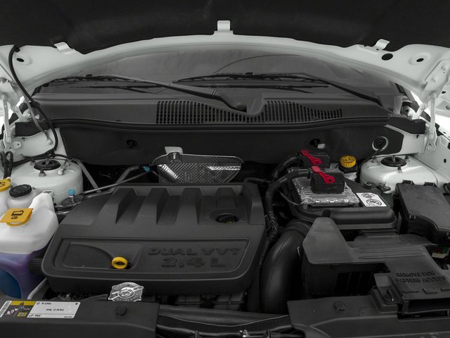 Used 2016 Bright White Clearcoat Jeep Latitude image 16