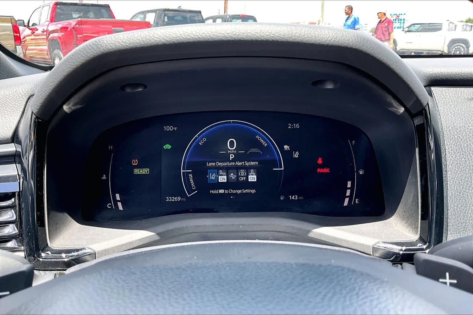 Used 2025 Ice Cap Toyota SE image 25