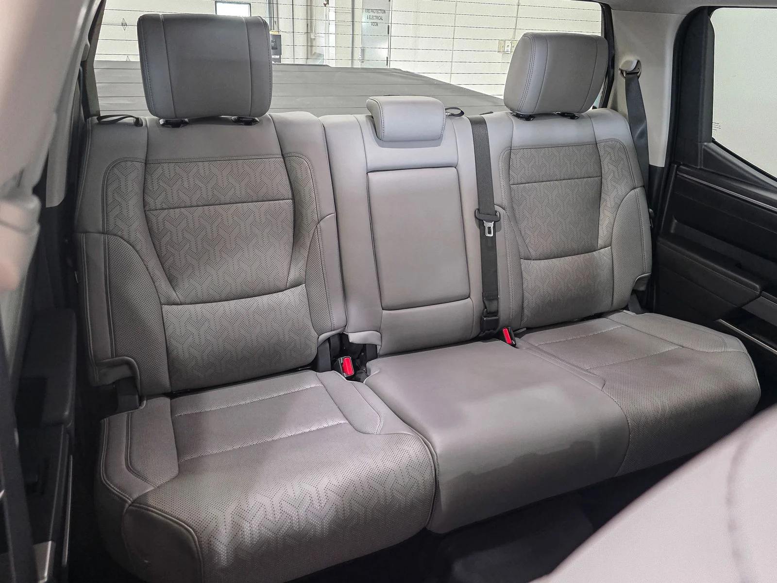 Used 2023 Green Toyota SR5 image 20