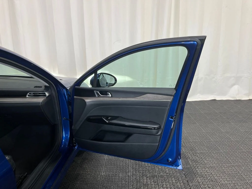 Used 2023 Blue Kia EX image 20