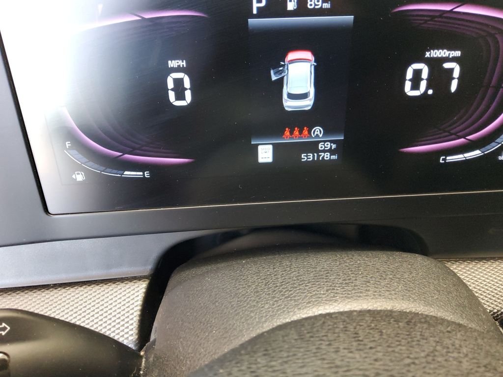 Used 2023 White Kia LX image 10
