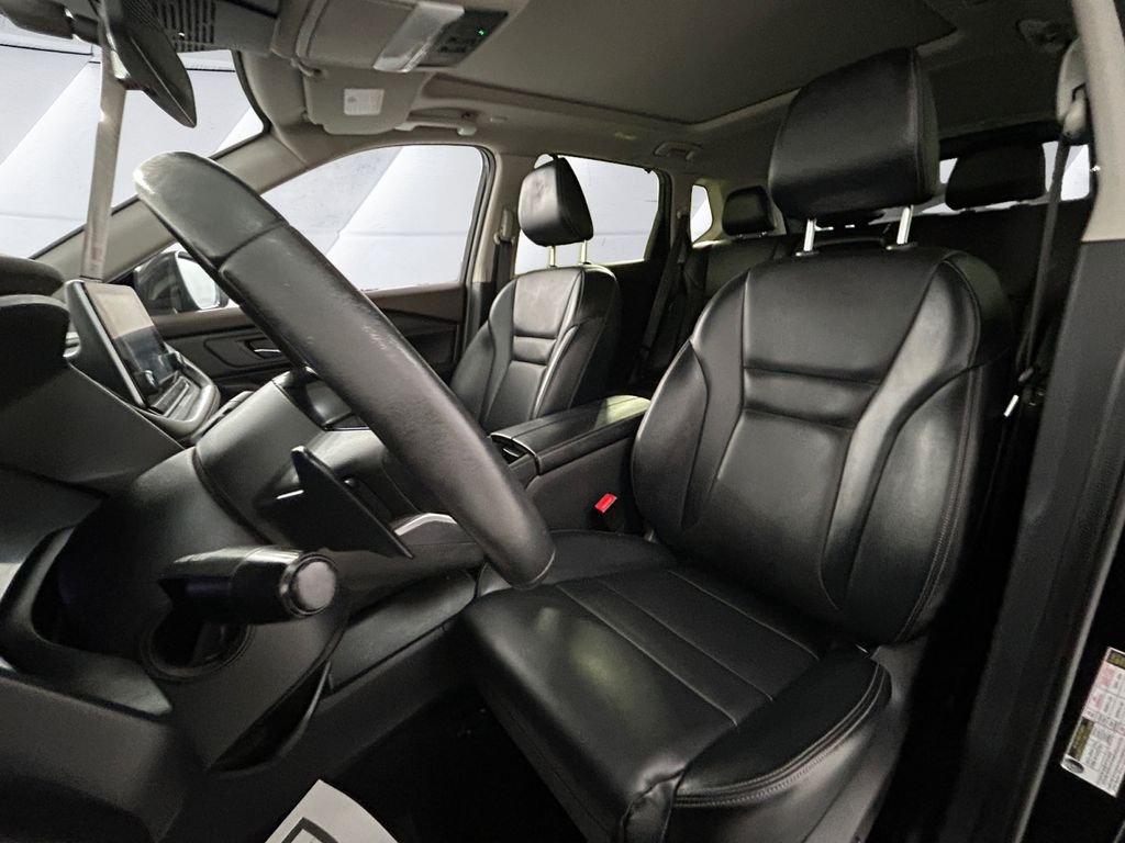 Used 2023 Black Nissan SV image 8