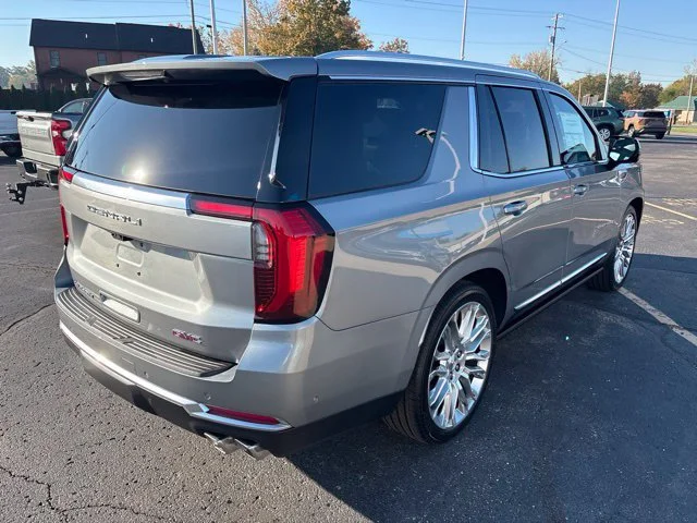 2027 GMC Yukon Denali - Photo 10