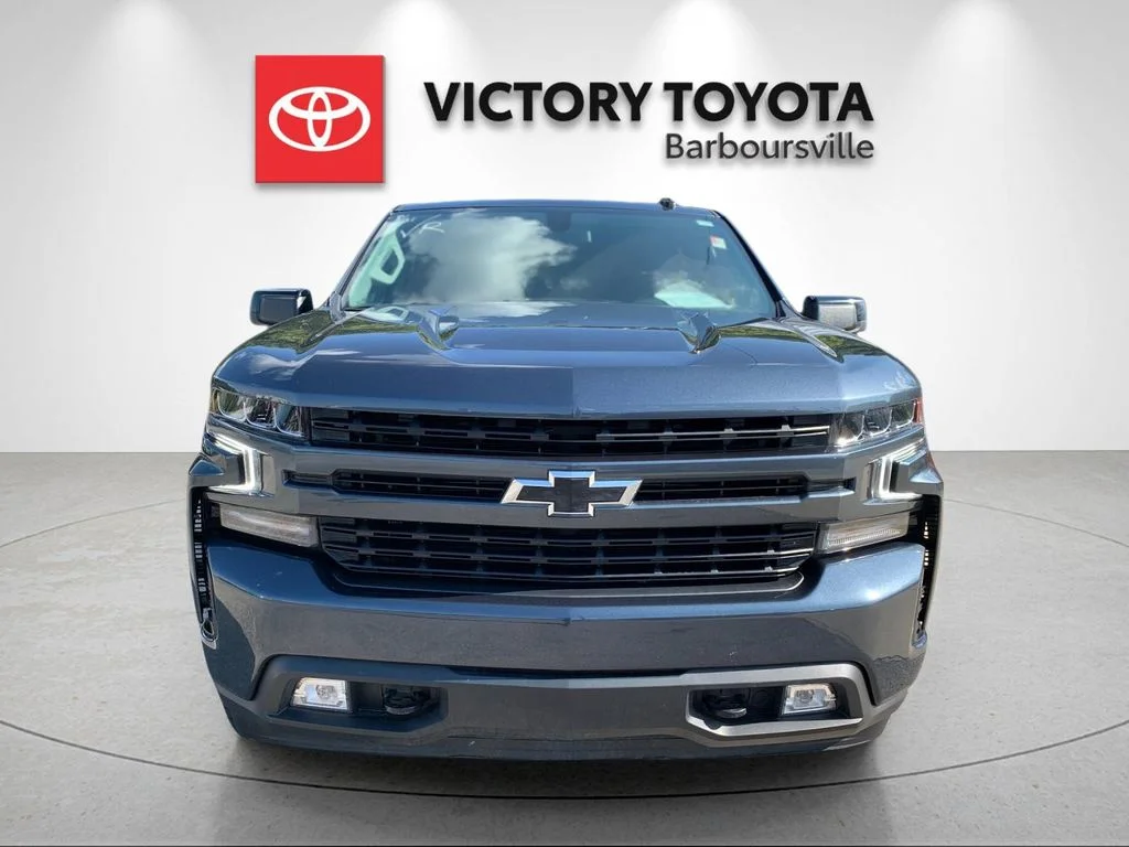 Used 2022 Gray Chevrolet RST image 8