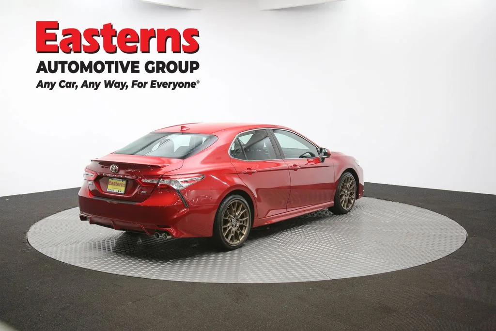 Used 2020 Red Toyota SE image 33